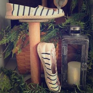 TOMS Floral Striped Espadrilles Size 6